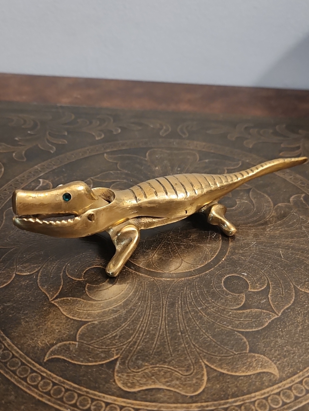 Brass Alligator - Nut Cracker